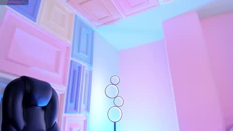 Maddison online show from 01-11-26, 03:55