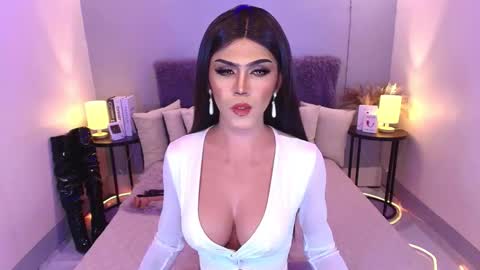 Snapshot of maddisonwil chatting on 02-25-25, 02:47 M A D D Y online show from 02-25-25, 02:47