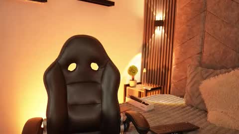 Snapshot of maddy1y_ chatting on 01-10-26, 11:56 maddy online show from 01-10-26, 11:56