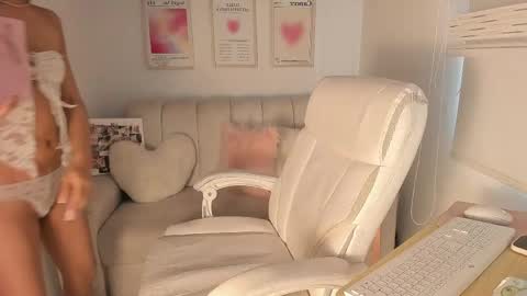 Maddy online show from 05-22-26, 09:42