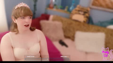 Maddy Cat online show from 12-01-25, 05:40