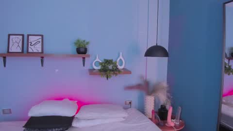 Maddy  online show from 11-09-25, 12:58