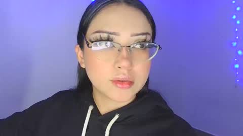 Snapshot of maddyghost chatting on 03-24-26, 04:45 Please followme and rate me your thumbs up online show from 03-24-26, 04:45