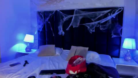 Maddy online show from 10-18-25, 11:33