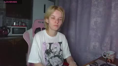 Snapshot of madelaines chatting on 07-30-26, 09:58 madelaines online show from 07-30-26, 09:58