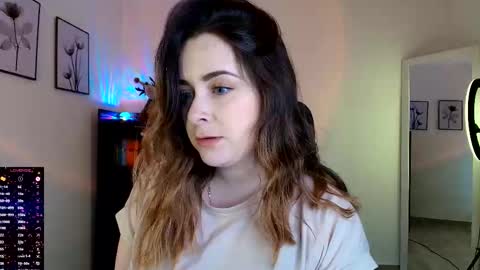 madelamee online show from 12-14-25, 10:58