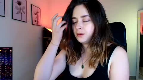 Snapshot of madelamee chatting on 04-30-26, 09:08 madelamee online show from 04-30-26, 09:08