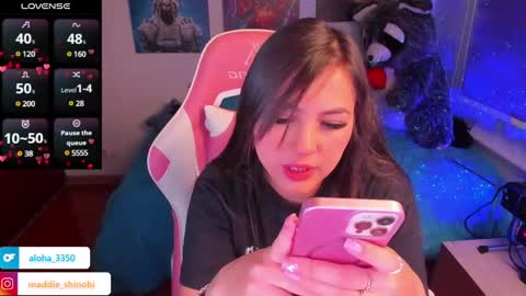 Snapshot of madeleine_shinobi chatting on 02-13-25, 08:13 Emily Only Fans online show from 02-13-25, 08:13