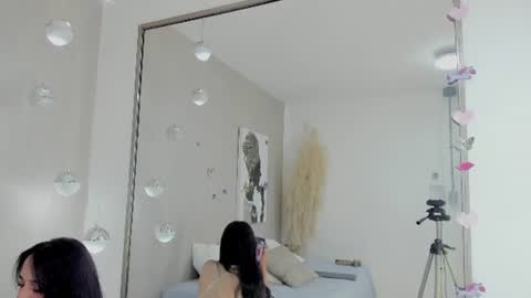 Snapshot of madeline_jhones chatting on 06-11-26, 12:08 Madeline online show from 06-11-26, 12:08