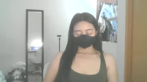 Snapshot of madi_perez chatting on 04-06-26, 08:04 Madi online show from 04-06-26, 08:04