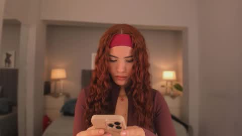 Madie  online show from 09-11-25, 10:37