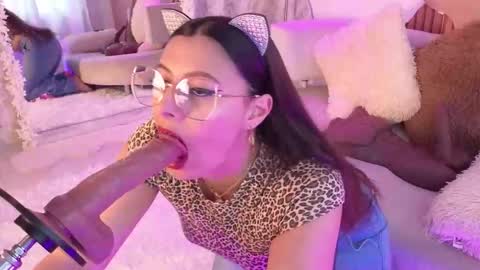    online show from 11-25-25, 07:14