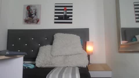 madison__love_ online show from 02-18-26, 04:14