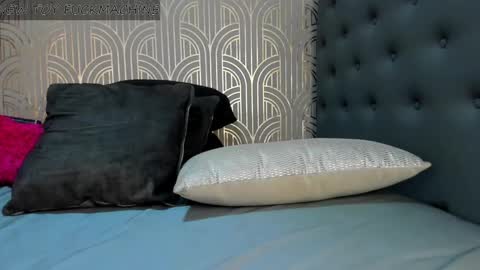 Snapshot of madison_milan chatting on 01-03-25, 02:43 online show from 01-03-25, 02:43