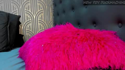 Snapshot of madison_milan chatting on 03-12-25, 01:25 online show from 03-12-25, 01:25