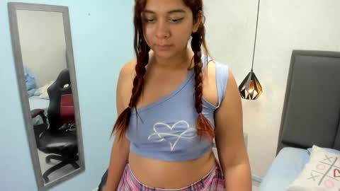 Snapshot of madison_rowan chatting on 01-20-25, 03:04 MADI online show from 01-20-25, 03:04