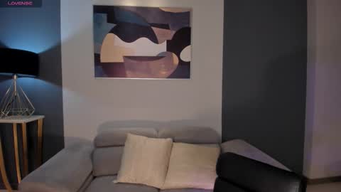 Maddi Collins online show from 10-30-25, 07:58