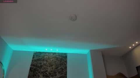 Maddi Collins online show from 03-03-26, 12:11