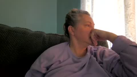 Snapshot of madisonfelicia chatting on 01-14-25, 06:07 Madison online show from 01-14-25, 06:07