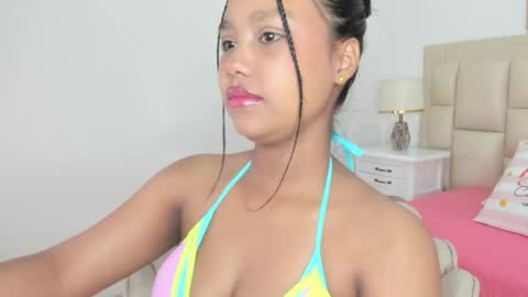 Snapshot of madisongomez16 chatting on 06-02-26, 11:01 madisongomez16 online show from 06-02-26, 11:01