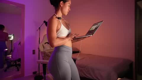 madisonlara online show from 06-24-26, 04:50