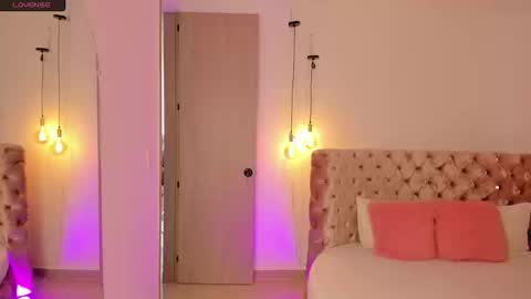 Snapshot of madisson_davon chatting on 03-14-26, 08:36 Madisson Davon online show from 03-14-26, 08:36