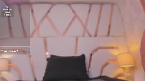    online show from 10-27-25, 10:36