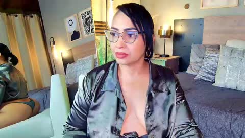 MADISSOONE  online show from 05-31-26, 01:25