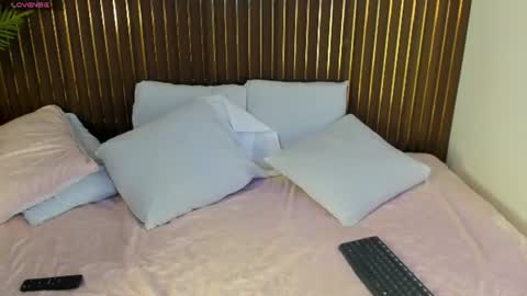 Snapshot of madissson_lee_ chatting on 07-30-26, 04:55 Madii online show from 07-30-26, 04:55