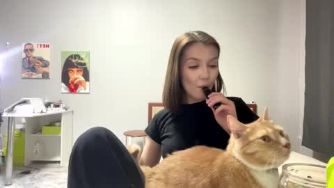 Mary online show from 03-27-26, 02:06