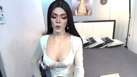 Wil online show from 12-04-25, 06:44