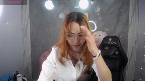 Mady online show from 03-26-26, 01:06