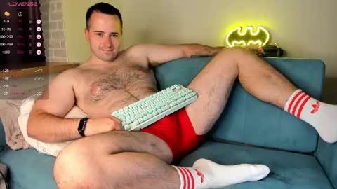 Snapshot of madzuru chatting on 07-09-26, 04:38 Gregory online show from 07-09-26, 04:38