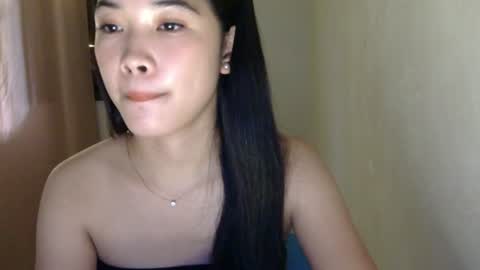 mae_luna online show from 06-25-26, 05:12