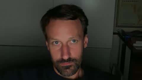 Snapshot of maenu_69 chatting on 09-11-25, 09:59 maenu_69 online show from 09-11-25, 09:59