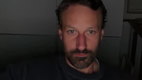 Snapshot of maenu_69 chatting on 10-13-25, 09:04 maenu_69 online show from 10-13-25, 09:04