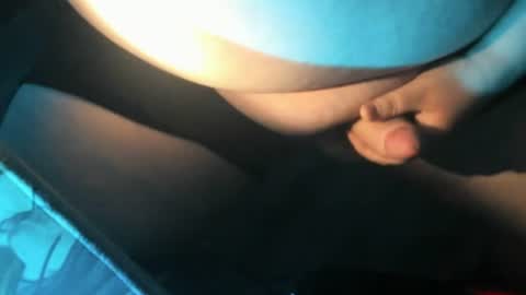 Snapshot of maesterbojangles chatting on 06-11-26, 12:32 maesterbojangles online show from 06-11-26, 12:32