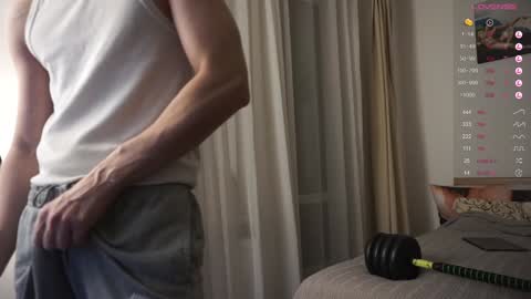 Snapshot of maestro3369 chatting on 12-28-24, 04:09 Mike XMaestro 3369 online show from 12-28-24, 04:09