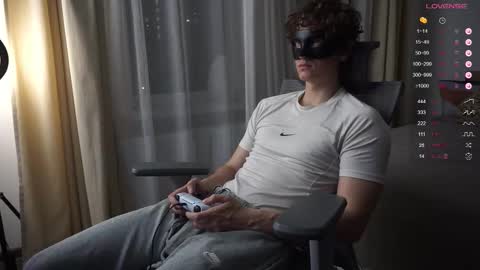 Snapshot of maestro3369 chatting on 09-13-25, 07:46 Mike XMaestro 3369 online show from 09-13-25, 07:46