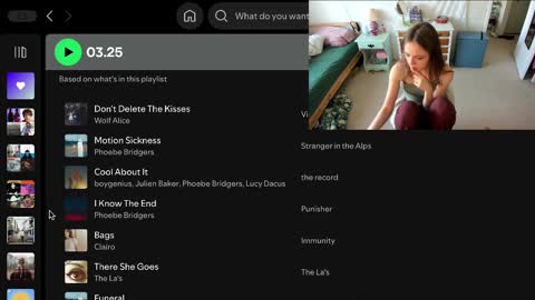 Snapshot of maevebaezie chatting on 02-28-25, 09:12 maeve online show from 02-28-25, 09:12