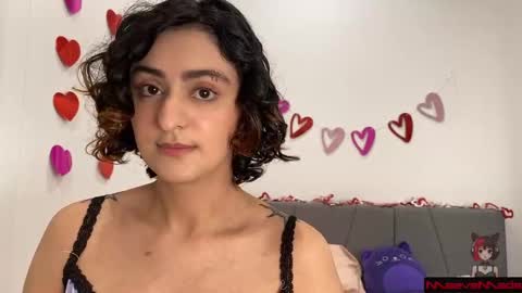 Snapshot of maevemads chatting on 02-05-26, 03:00 Meaves online show from 02-05-26, 03:00