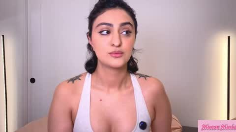 Snapshot of maevemads chatting on 02-26-26, 12:15 Meaves online show from 02-26-26, 12:15