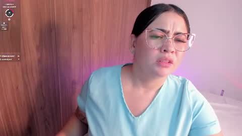Snapshot of mafe_montiel chatting on 07-16-26, 06:47 Mafe Montiel online show from 07-16-26, 06:47