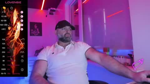 Magabear online show from 04-15-26, 08:21