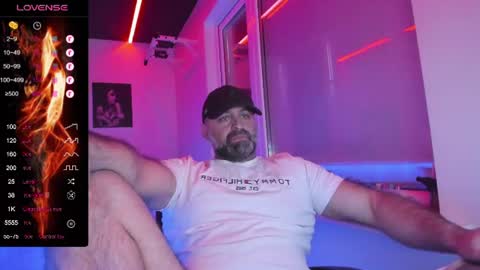 Magabear online show from 06-04-26, 09:37
