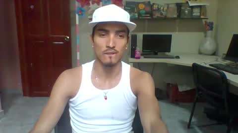 Snapshot of magallanes2134 chatting on 02-12-26, 09:32 magallanes2134 online show from 02-12-26, 09:32