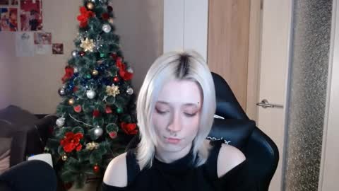 Sophia online show from 01-06-26, 04:32