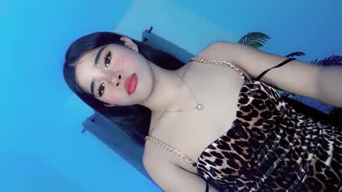 Snapshot of magdalene18 chatting on 02-10-26, 02:04 dalene online show from 02-10-26, 02:04