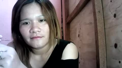Snapshot of mages_1995 chatting on 06-19-26, 05:23 mages_1995 online show from 06-19-26, 05:23