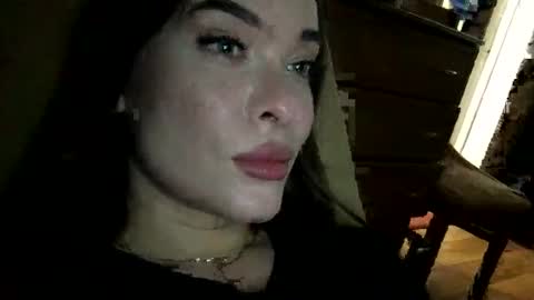 Snapshot of magggg658318 chatting on 05-17-26, 01:29 magggg658318 online show from 05-17-26, 01:29